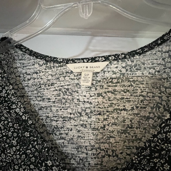 Lucky Brand Floral Print Long Sleeve Top Blouse Green/White  Size S/P - Picture 4 of 5